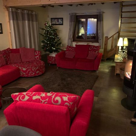 Spacious Ski Chalet In Traditional French Village, Sleeps 8, Four Star With Fibre Broadband Абонданс Екстериор снимка