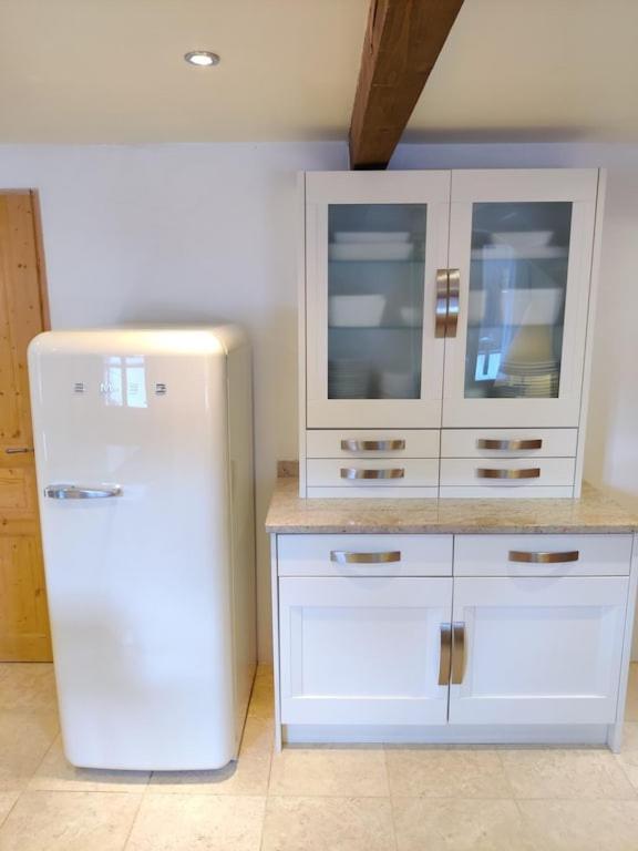 Spacious Ski Chalet In Traditional French Village, Sleeps 8, Four Star With Fibre Broadband Абонданс Екстериор снимка