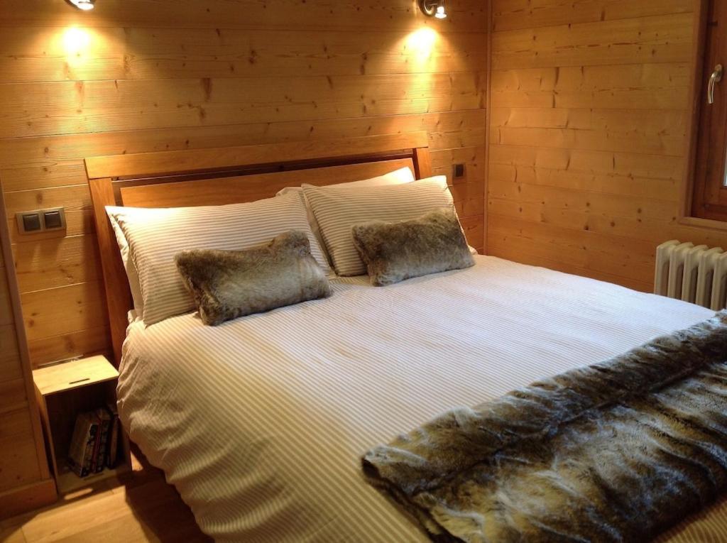 Spacious Ski Chalet In Traditional French Village, Sleeps 8, Four Star With Fibre Broadband Абонданс Екстериор снимка