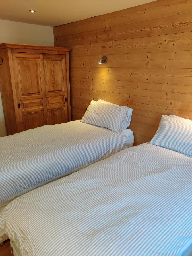 Spacious Ski Chalet In Traditional French Village, Sleeps 8, Four Star With Fibre Broadband Абонданс Екстериор снимка