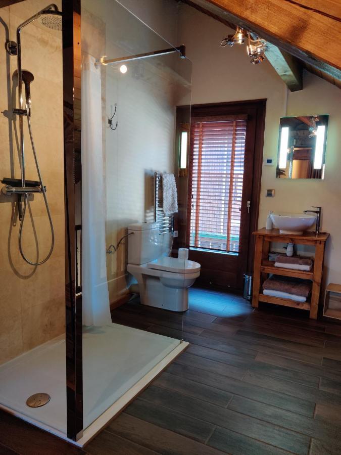 Spacious Ski Chalet In Traditional French Village, Sleeps 8, Four Star With Fibre Broadband Абонданс Екстериор снимка